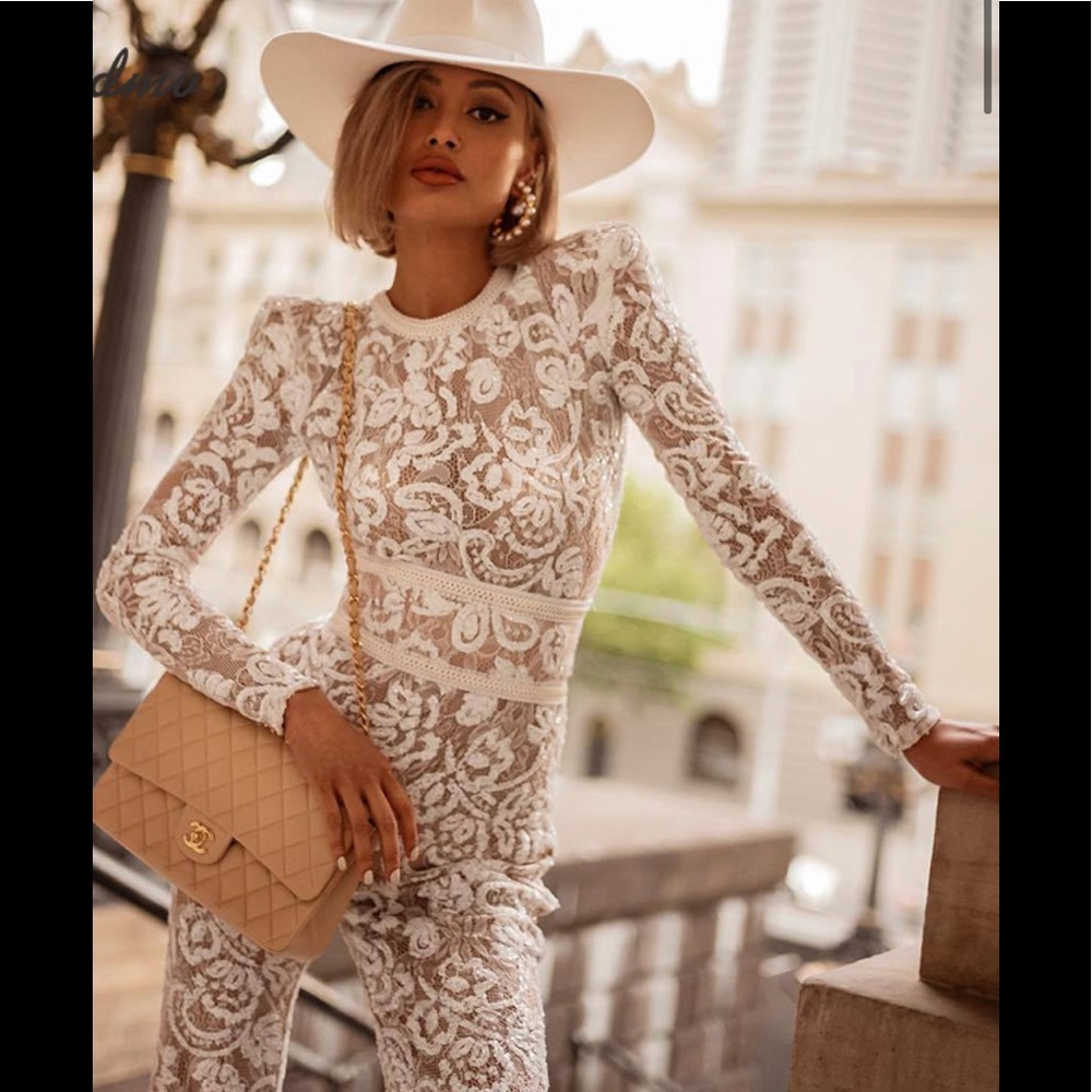 Bella Erá White Ecru Jumpsuit In Embroidered Lace - Picture 3 of 12